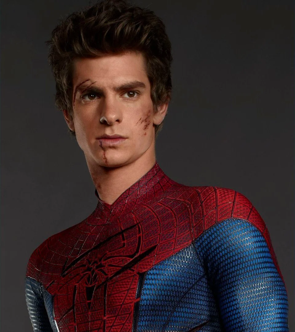 Imagen realista del increible hombre araña, Andrew Garfield